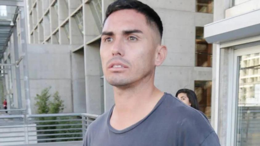 Pareja de Jean Paul Pineda salió de la cárcel: tapada con una frazada y en absoluto silencio