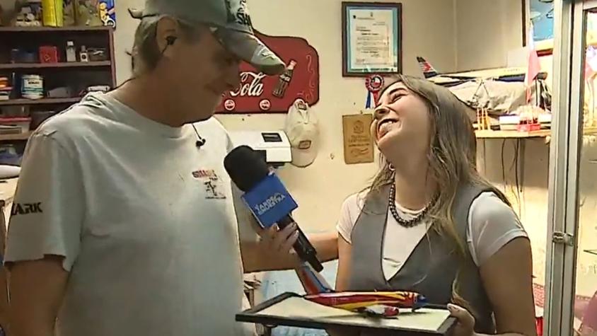 Notera de La tarde es nuestra se emociona al recibir lindo regalo de entrevistado