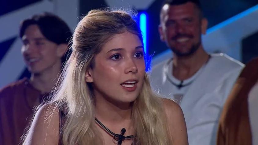 Mundos Opuestos | Capítulo 53