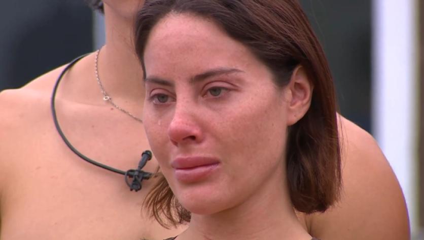 Participante renuncia a Mundos Opuestos por motivos de salud: Ignacia Michelson la despidió entre lágrimas