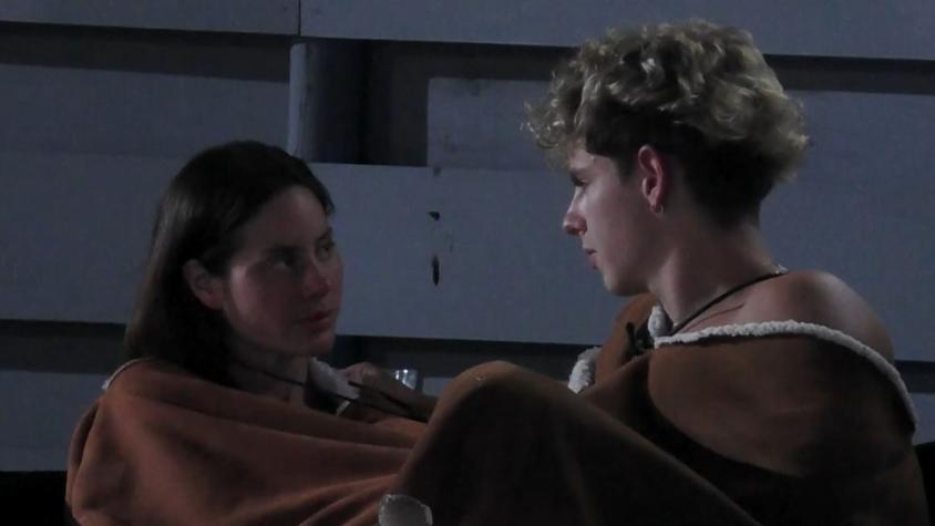 Mundos Opuestos | Capítulo 50