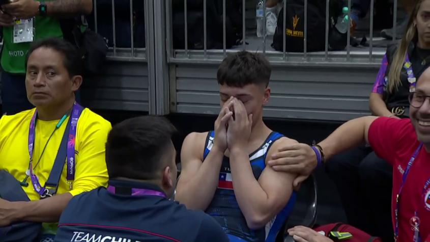 Chilenos en ASU 2025: ¡Matías Martínez consigue la medalla de plata en Caballo con Arzones de Gimnasia Artística!