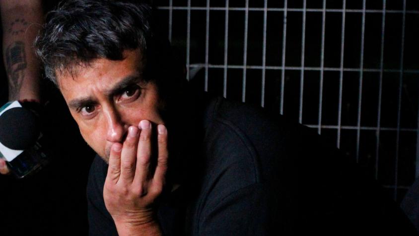 El video del momento en que Jorge Valdivia habría intimidado a una de sus denunciantes por violación en el centro de Santiago