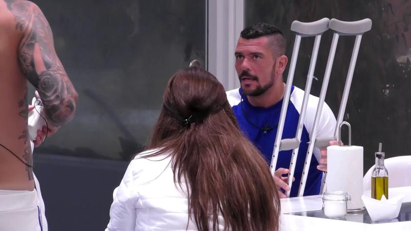 Juan Pedro Verdier impacta al quedar con muletas tras intensa competencia: sufrió compleja lesión