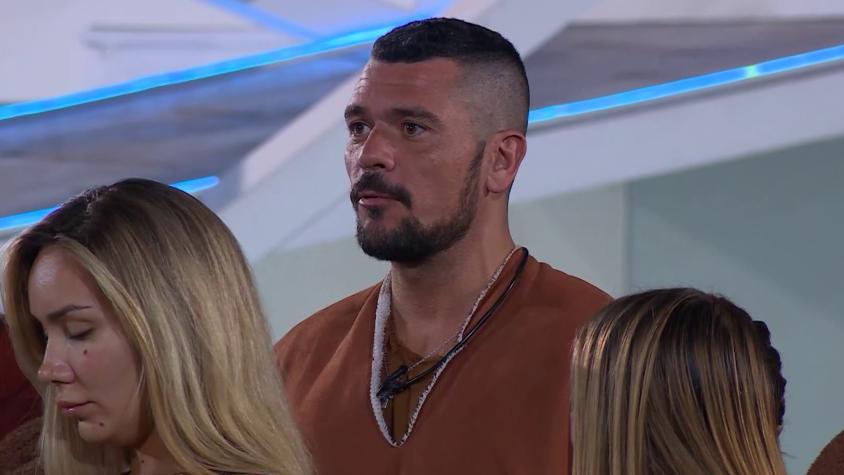 Juan Pedro pierde la paciencia y critica a participante de Mundos Opuestos: "No mueve un pelo"