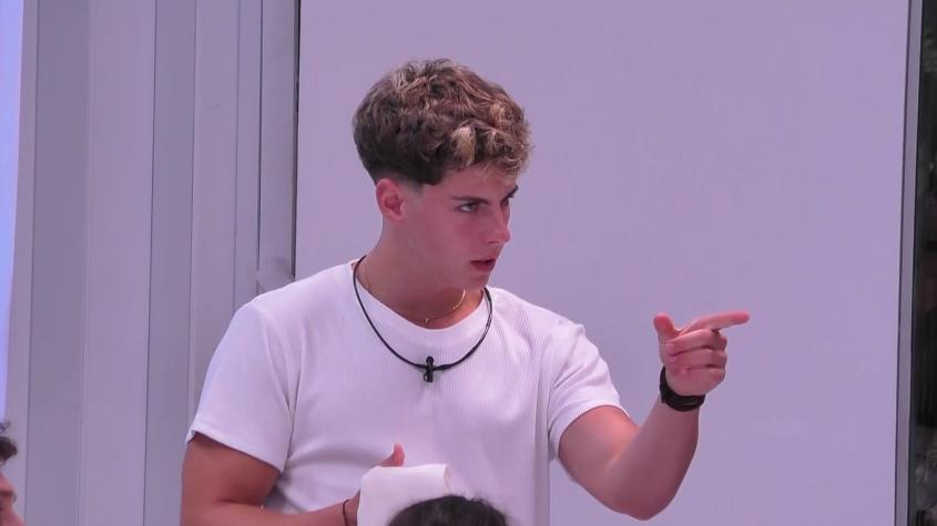 Mundos Opuestos | Capítulo 85