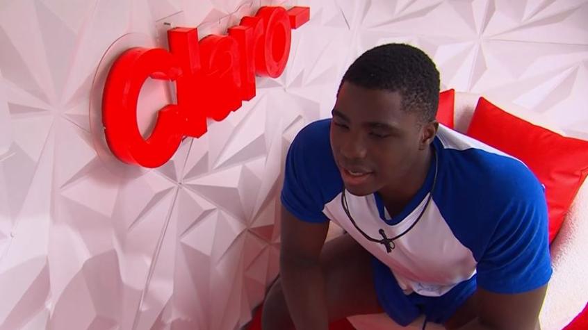 Mike Milfort tuvo la oportunida de hablar con su esposa en Mundos Opuestos: "Te tengo muchos chismes"