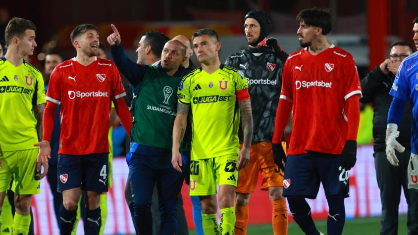 Conmebol entrega fallo tras incidentes entre U. de Chile e Independiente: los azules sufren duro castigo