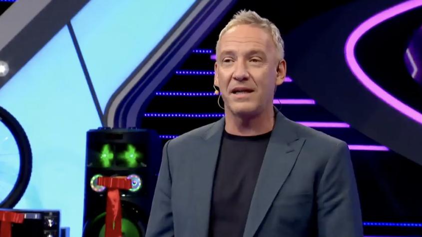 Integrante de Qué dice Chile abandona el programa: Martín Cárcamo la despidió con emotivas palabras