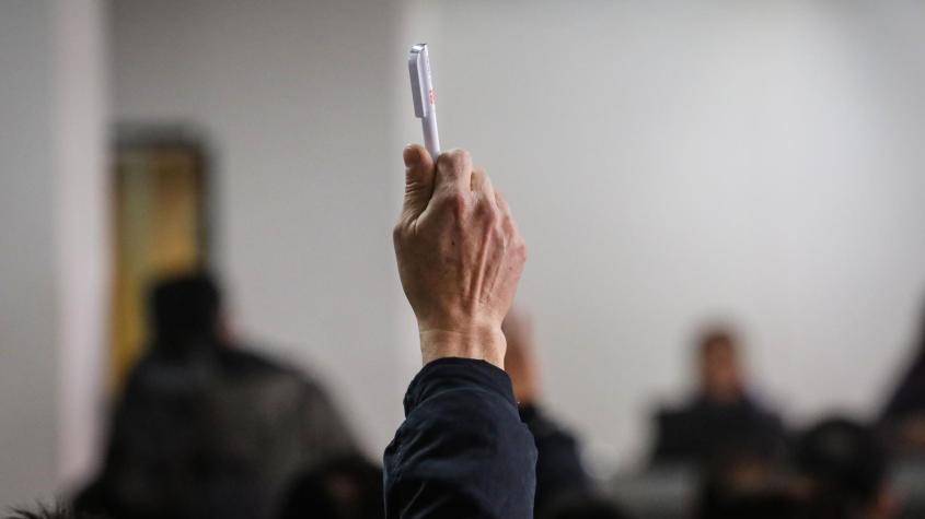 ¿Maletas sin dueño y gadgets de lujo? El aeropuerto de Santiago rematará objetos olvidados