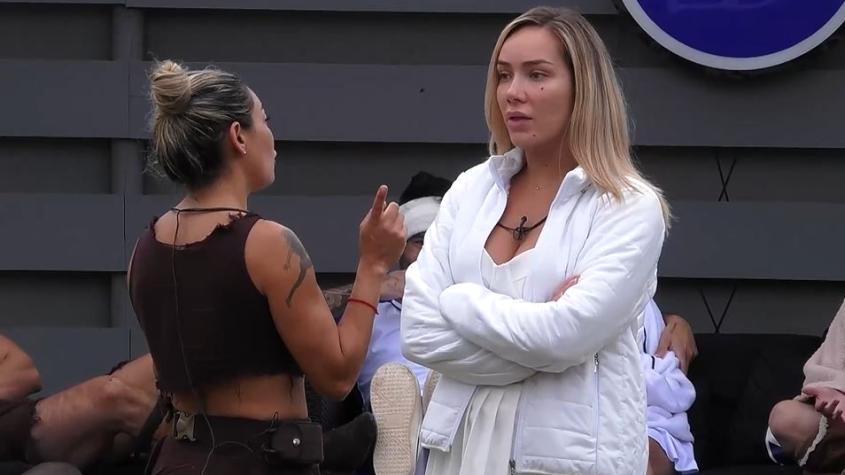 Amistad entre Valentina y Evelyn se desmorona por culpa de la cizaña de Joche: "Con amigas así..."