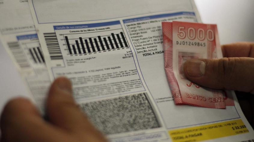 ¡Confirman compensación! Gobierno detalla cómo te devolverán el dinero por error en cobro de cuentas de luz