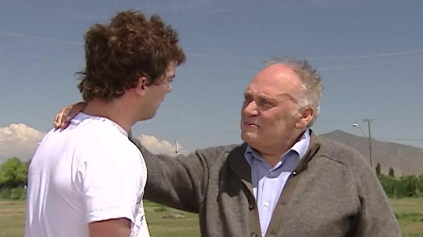 Charly Tango | Capítulo 51 | El famoso Santiago