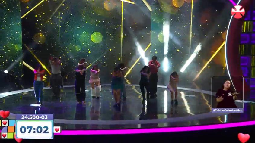 Conocidos influencers sorprendieron bailando junto a hijos de famosos en la Teletón 2025