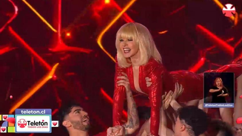 Mónica Godoy sorprendió en la Teletón 2025 con electrizante imitación de Raffaella Carrá