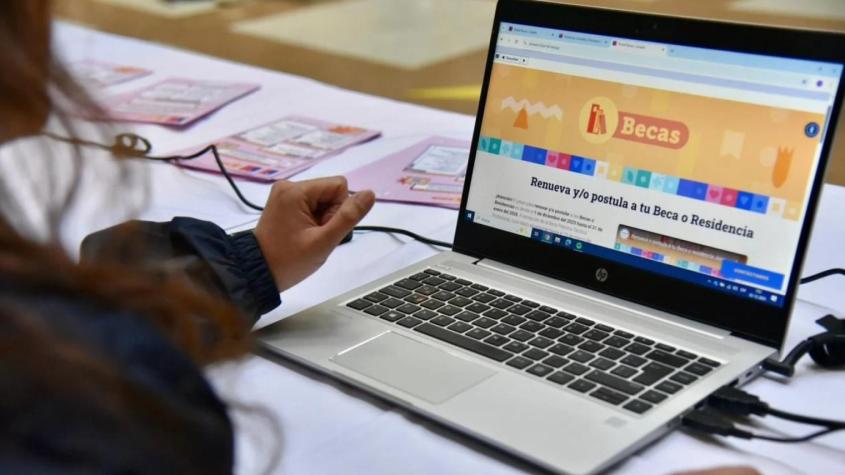 Ya puedes postular y renovar las becas JUNAEB 2026: Revisa los beneficios, cómo y dónde hacer el trámite