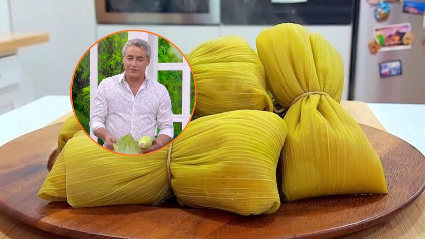 La particular técnica de José Luis Repenning para elegir hojas para las humitas: recibió una sola crítica 