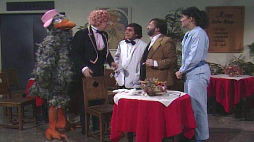 Medio Mundo | Temporada 1986 | Capítulo 2