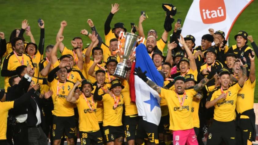 El fútbol chileno debuta por el 13 con el  “duelo de campeones” de la Liga de Primera 2026