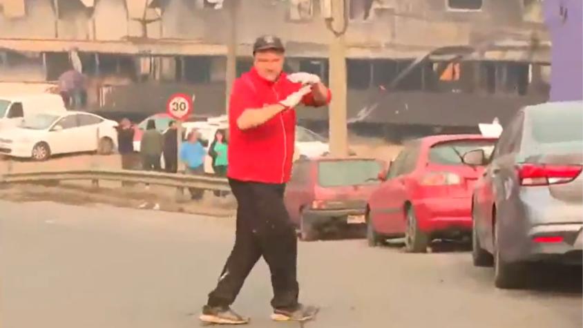 Bombero perdió su casa por incendio en Lirquén y decidió seguir ayudando a damnificados: "Le gusta ser voluntario"