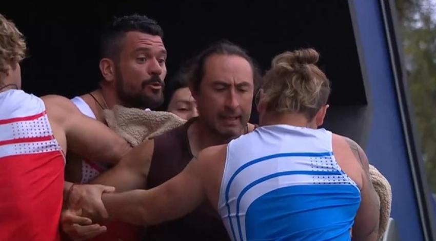 Mundos Opuestos | Capítulo 153: Princeso y Juan Pedro protagonizan una pelea de alto impacto