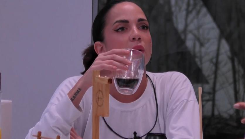 La nueva enemiga de Samira Jalil: tenso enfrentamiento remece Mundos Opuestos