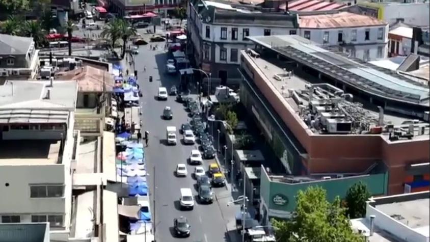  Calles despejadas y fiscalización del SII: El "nuevo" Meiggs tras operativos contra toldos azules