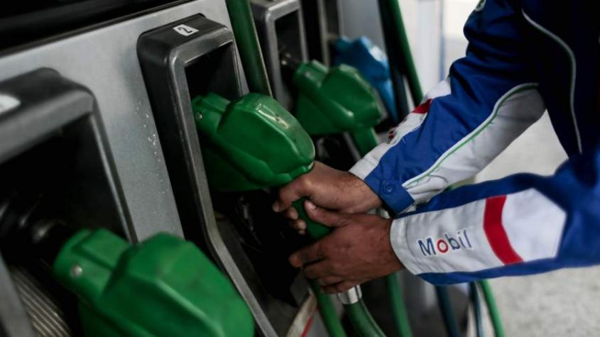 Fin de semana con bencina sin costo: revisa los horarios y cómo obtener hasta $120 mil por auto