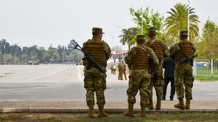 ¿Cuánto pagan en el Servicio Militar? Sueldos 2026 tras alza del 75%