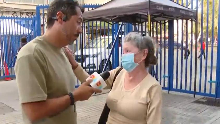 Notero de Tu Día se sorprende con lindo gesto de adulta mayor: "Pucha que me hace sufrir"