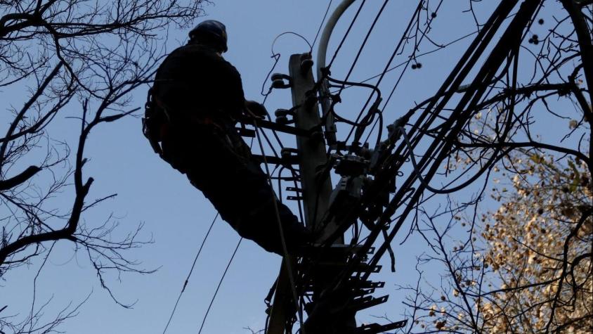 Hasta por 7 horas: corte de luz afectará a 10 comunas de la RM este jueves 19 de febrero
