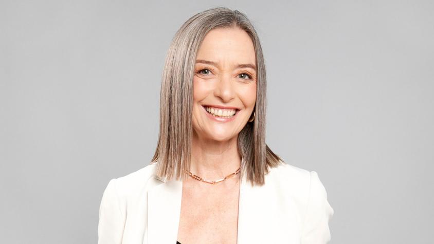 La desconocida historia de Consuelo Saavedra con Canal 13: periodista debuta HOY en Teletrece Tarde