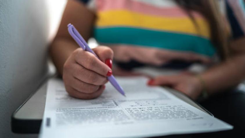 Confirman el calendario 2026 para exámenes libres: revisa el detalle para menores de 18 y adultos