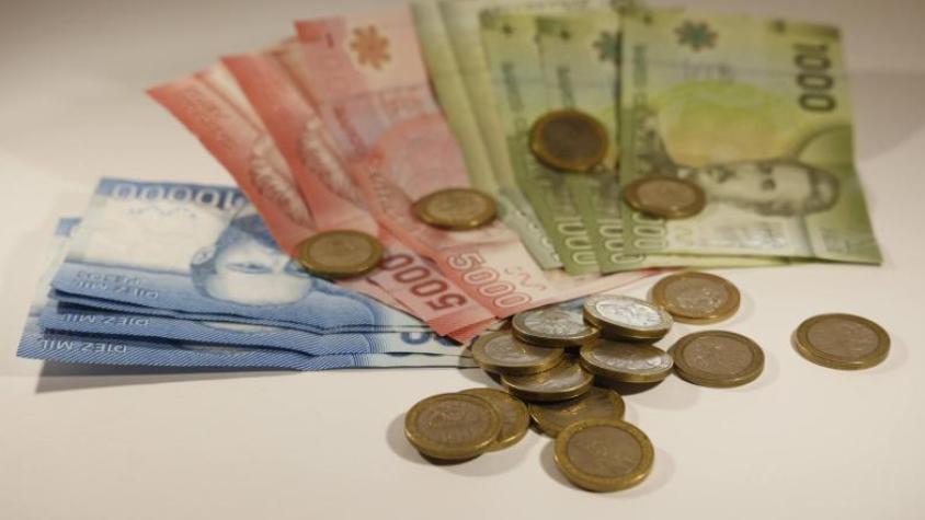 ¿Estás cesante? Revisa todos los BONOS y ayudas disponibles en abril en Chile