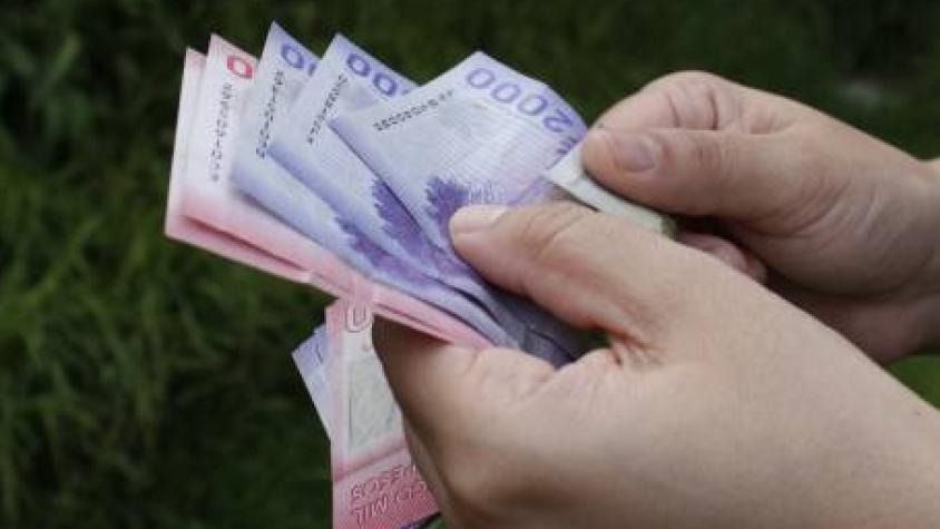 Bono Dueña de Casa paga $468.156: revisa con tu RUT si lo recibes en abril