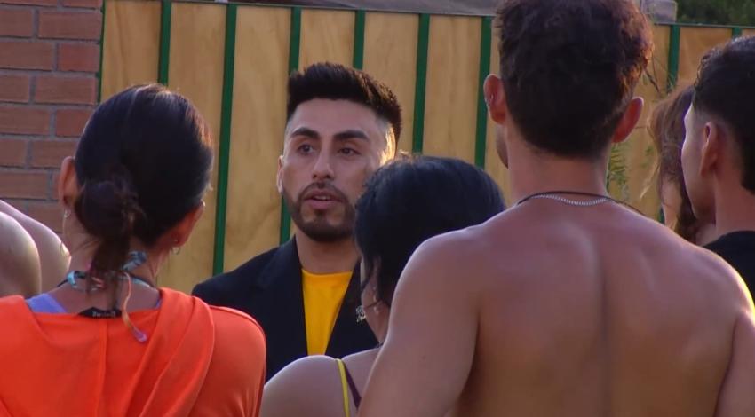 Entre lágrimas y aplausos: Kanela responde si se quedará en Vecinos al límite tras complejo momento de salud