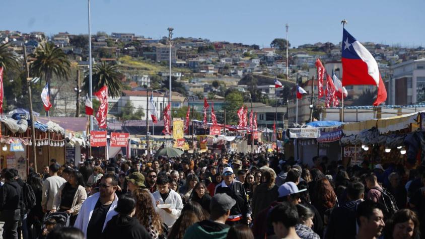 ¿Habrá fin de semana largo para el 18? Revisa cómo caen las Fiestas Patrias 2026