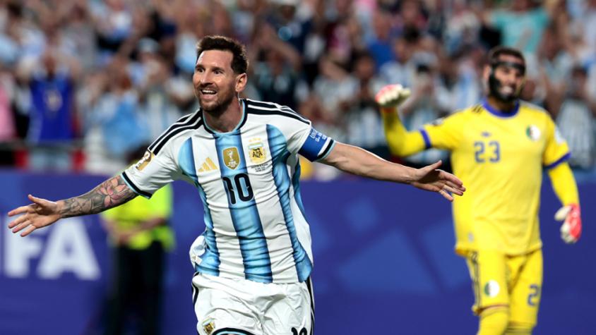 Lionel Messi debutó con un triplete | Miércoles 17 de junio 