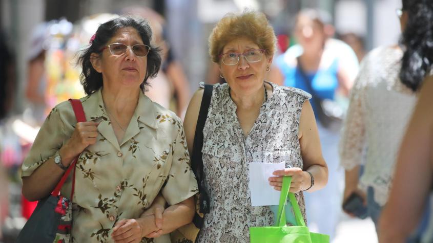 ¿Tienes pagos pendientes de la PGU? Revisa con tu RUT si puedes cobrar hasta $250 mil
