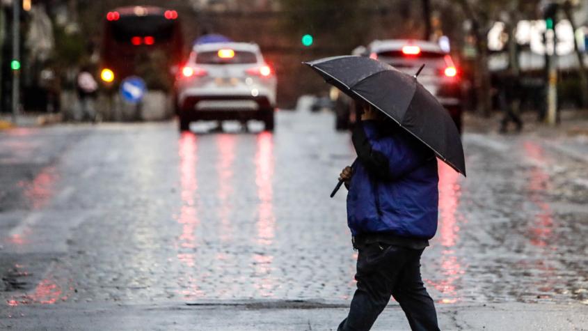 A sacar los paraguas: ¿a qué hora comenzarán las lluvias en Santiago este martes? A sacar los paraguas: ¿a qué hora comenzarán las lluvias en Santiago este martes?