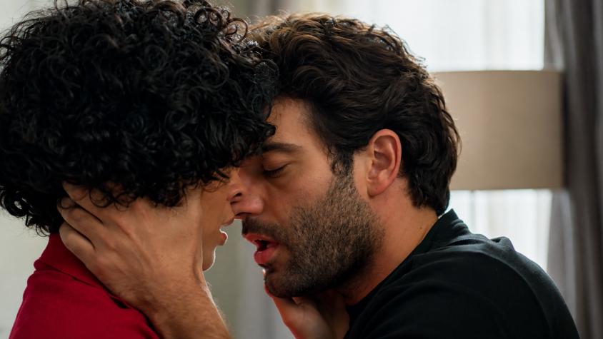 Vale Todo | Capítulo 25 | El primer beso de María de Fátima y Alfonso