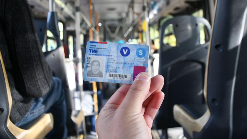Junaeb llama a estudiantes anticipar fotografía para TNE 2027: revisa quiénes deben hacerlo Junaeb llama a estudiantes anticipar fotografía para TNE 2027: revisa quiénes deben hacerlo