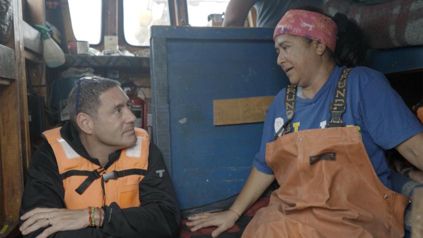 En el nuevo capítulo de “Lugares que hablan”: Pancho Saavedra conocerá a una valiente pescadora y celebrará unas emotivas bodas de oro