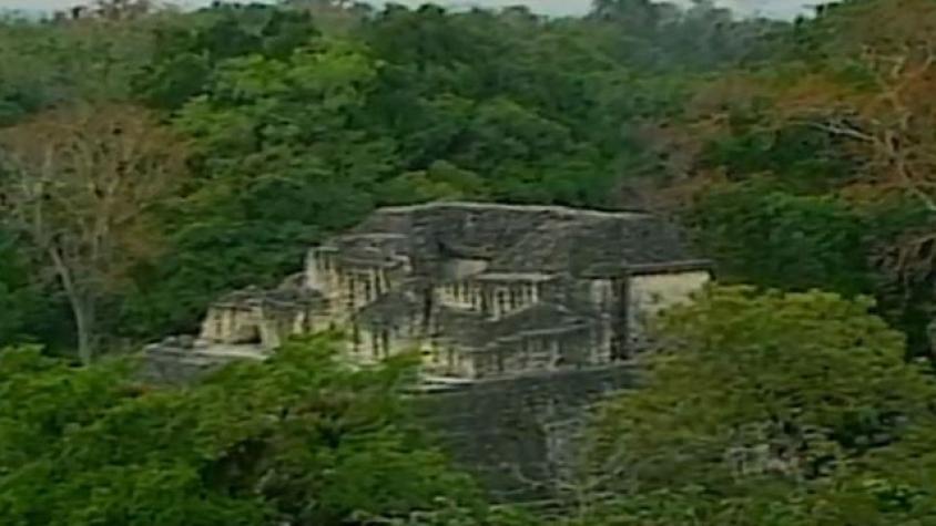 La religiosidad de los Mayas (1997)