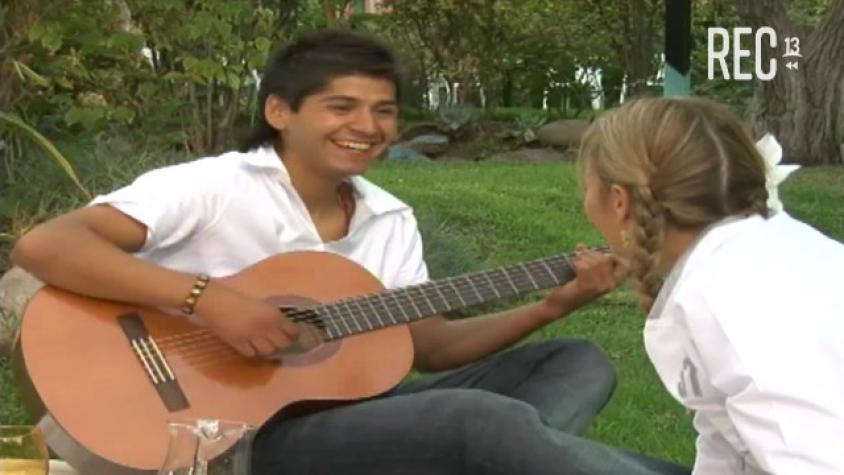 Edmundo Varas canta a Carolina Bastias ("Amor Ciego" 2008)