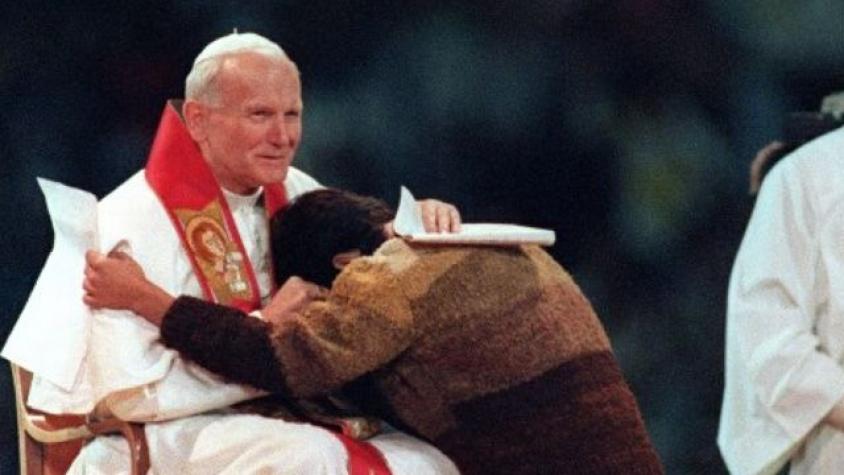 A 33 años de la emblemática visita de Juan Pablo II a Chile