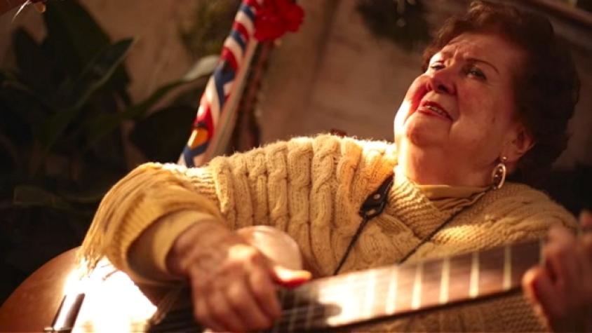Muere Chabelita Fuentes, reconocida cantora nacional, a los 92 años