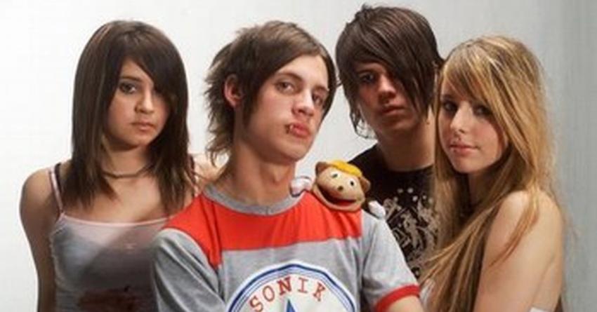 Icónica integrante de Kudai anunció su salida temporal de la banda: "Me voy a tener que ausentar"