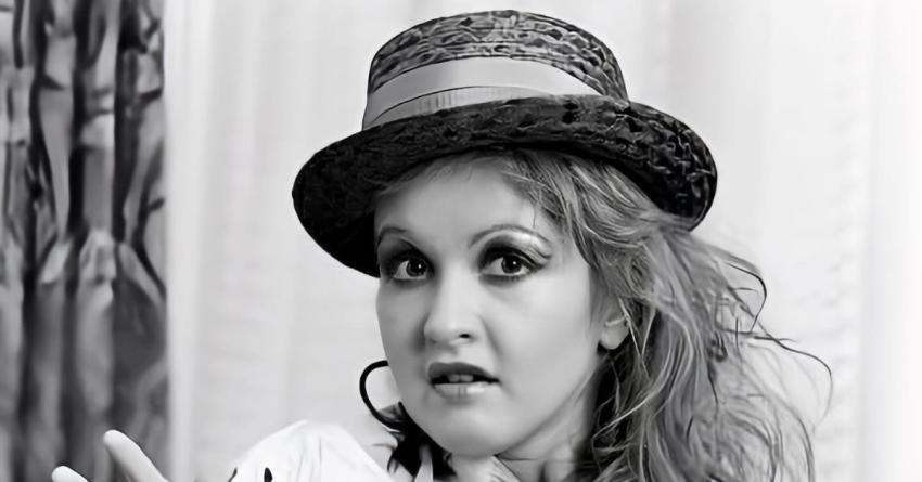 Así fue la primera visita de Cyndi Lauper a Chile en 1989